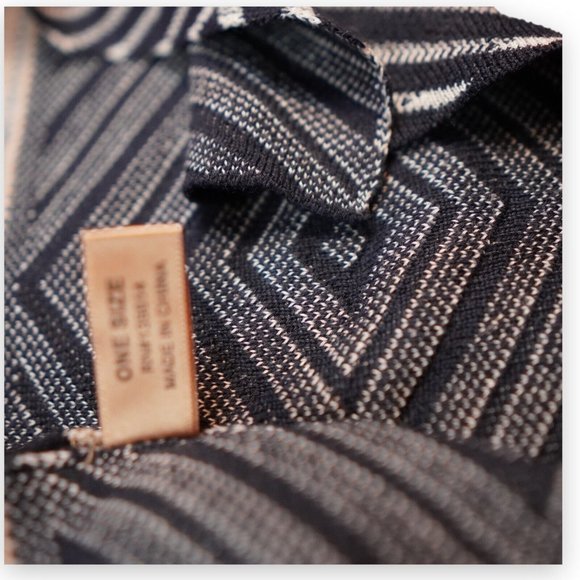 Janice Apparel Open Cardigan Womens Peach Black Aztek Southwest Soft Comfy - Picture 6 of 9